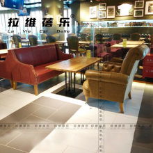 大連亞星沙發(fā)廠(chǎng) 專(zhuān)注定制網(wǎng)吧沙發(fā)、歌房沙發(fā)與酒吧沙發(fā)